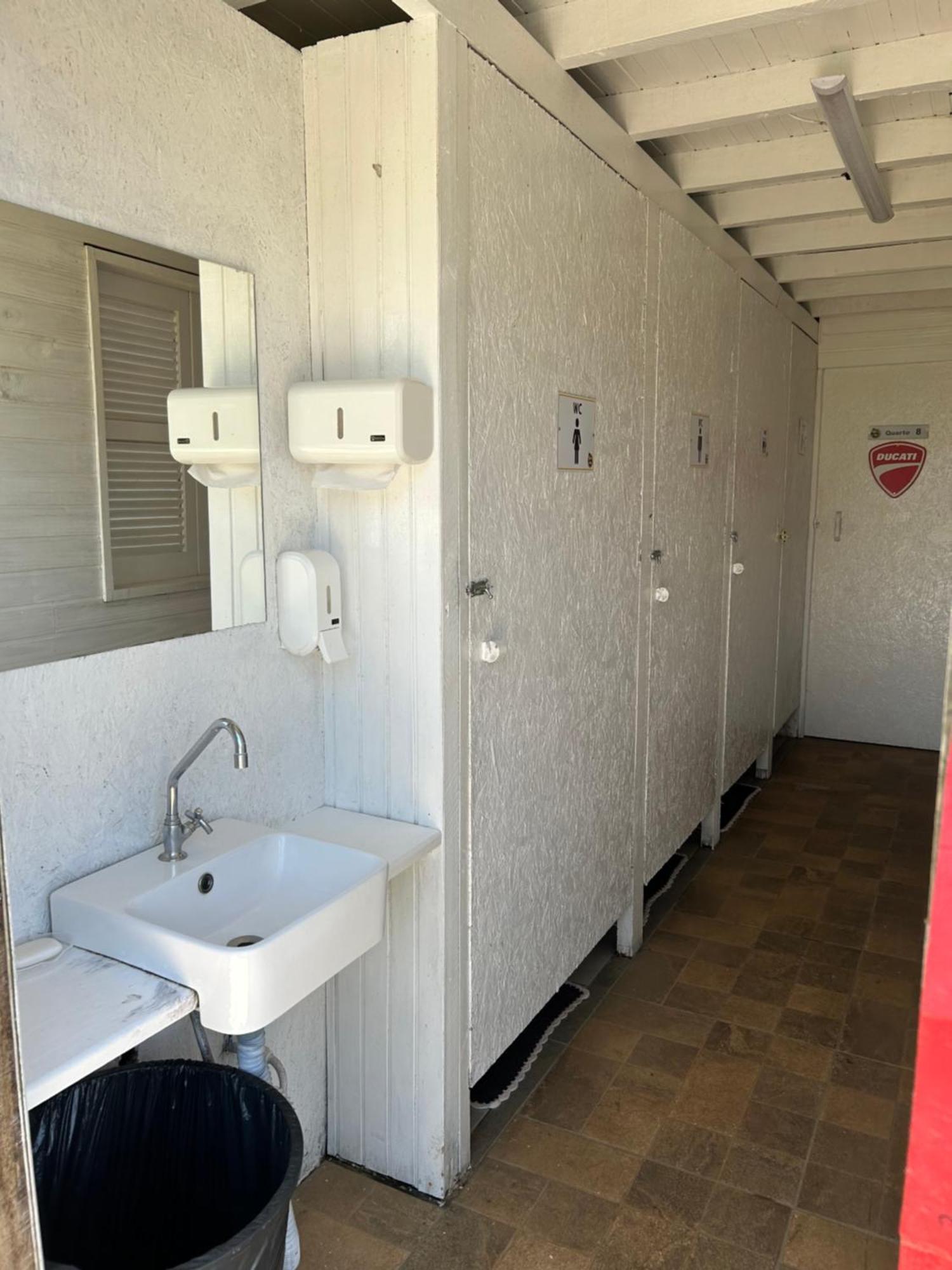 Pousada E Camping Do Motochileiro 우루비시 외부 사진